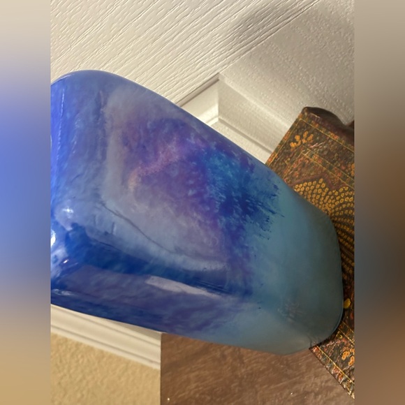 Teleflora Iridescent Glass Blue Turquoise Aqua Rectangular Vase 9” - Picture 7 of 7